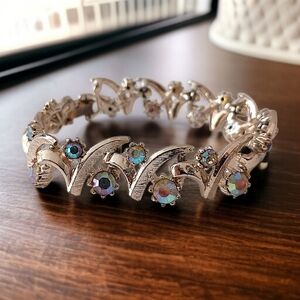 Aurora Borealis Rhinestone Bracelet Blonde Gold Tone Sparkler Vintage MCM Blingy
